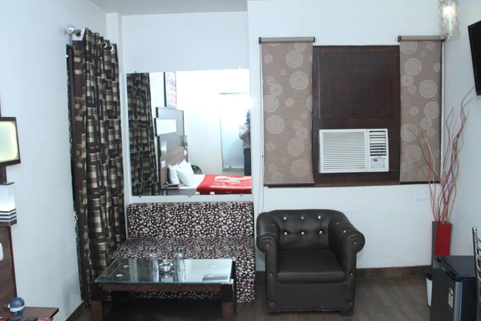 Dreamz Suites New Delhi Exterior foto