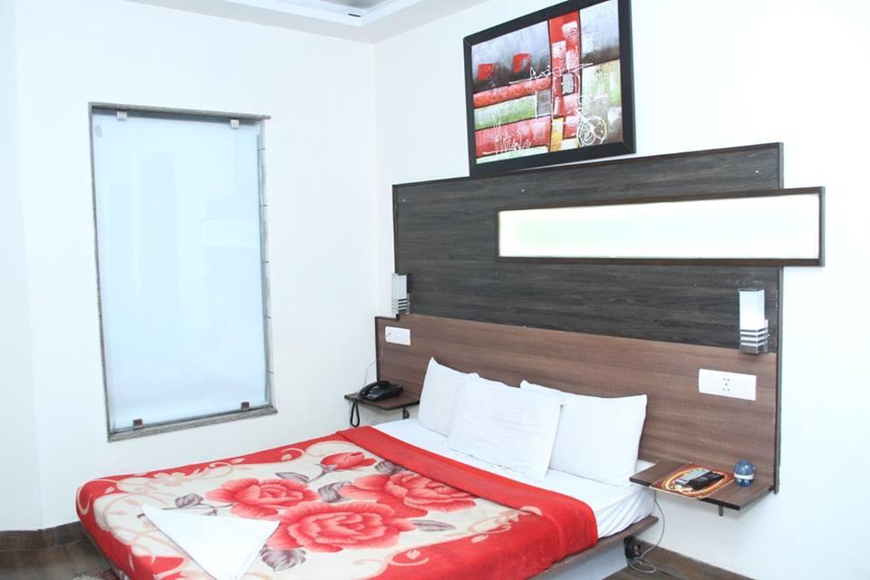 Dreamz Suites New Delhi Exterior foto