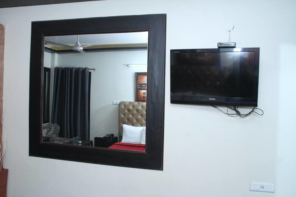 Dreamz Suites New Delhi Exterior foto